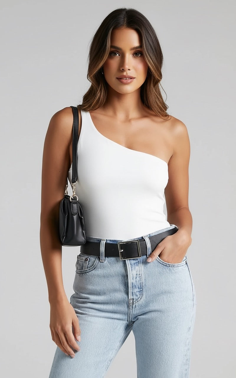 Body Z Escote Asimetrico Espalda